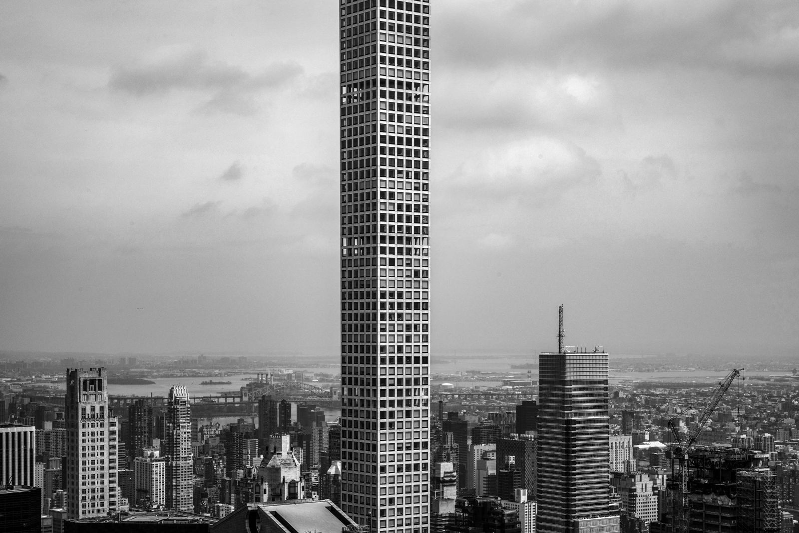  432 Park Avenue, em Manhattan, tem apartamentos de US$ 30 milhões no edifício residencial mais alto do mundo