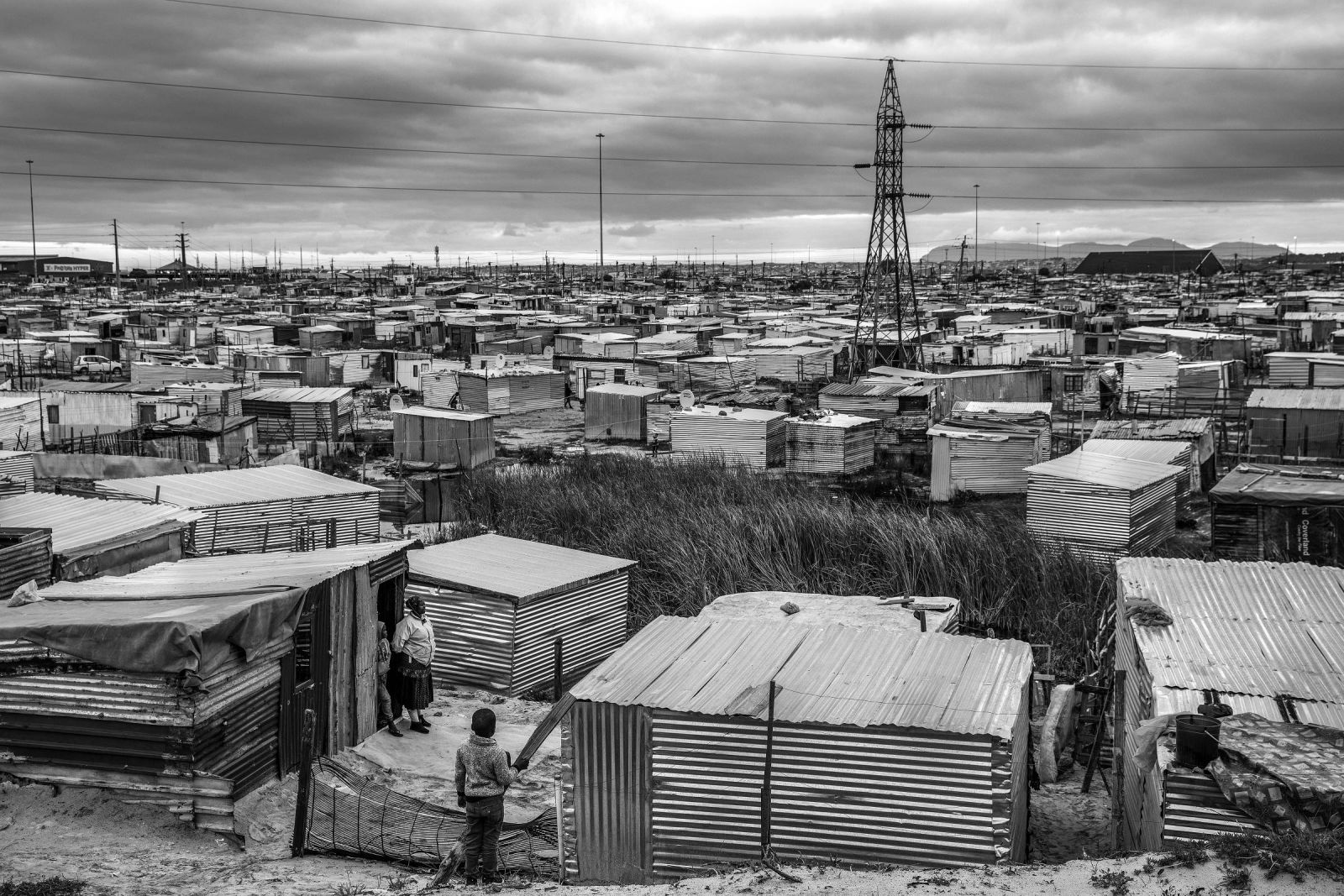 Casas feitas com folhas de metal em Khayelitsha, na Cidade do Cabo