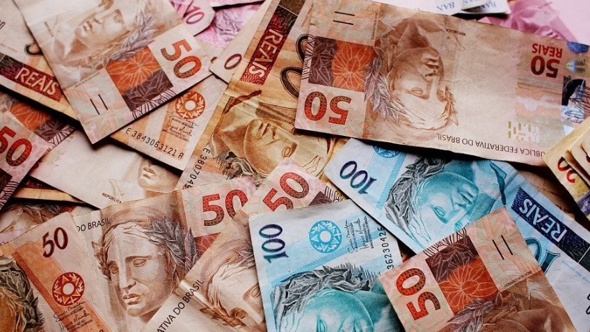 auditoria cidadã da dívida questiona narrativa sobre “supersalários” e alerta para uso político do tema na reforma administrativa